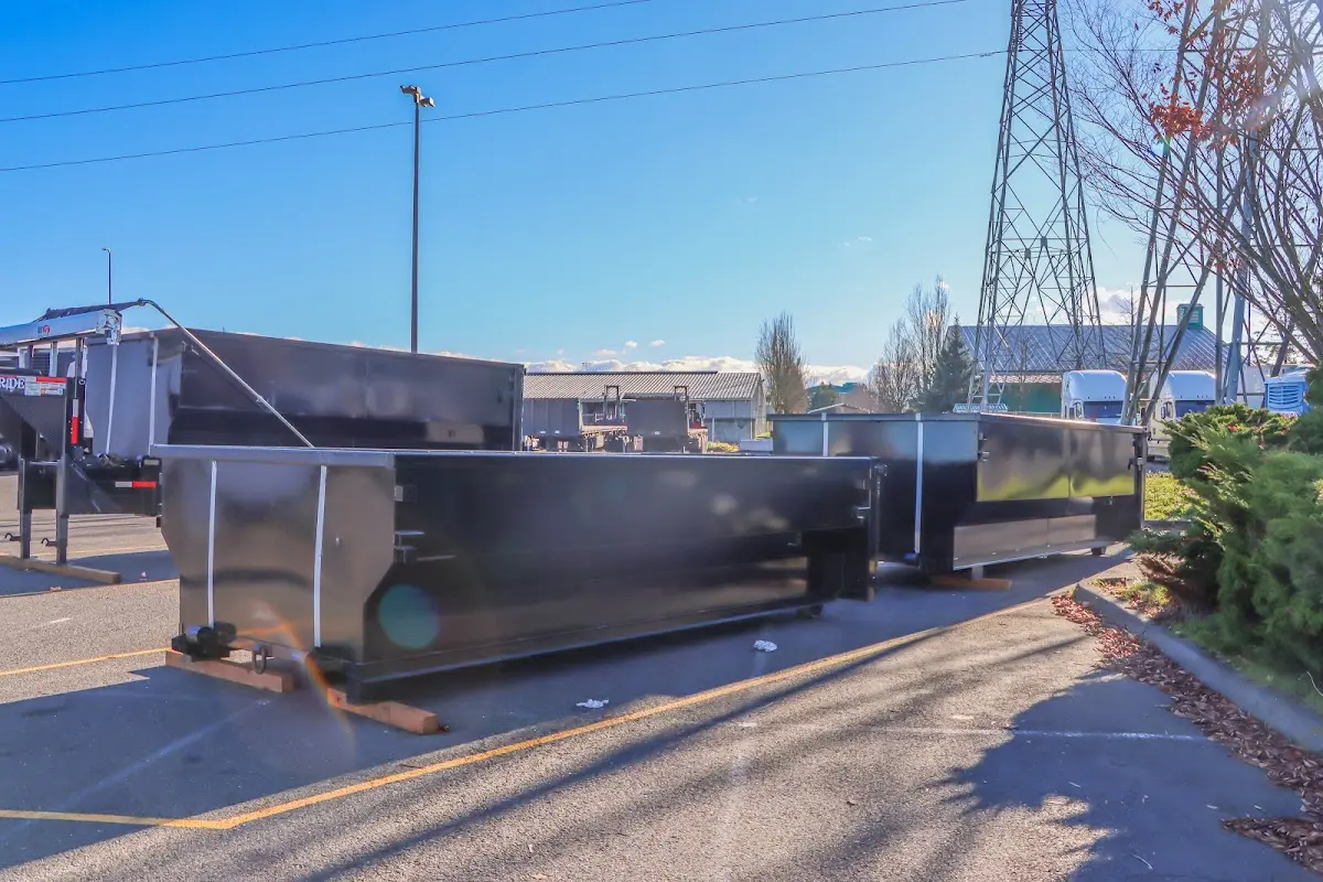 Professional dumpster rental and junk removal service in Richmond Hill